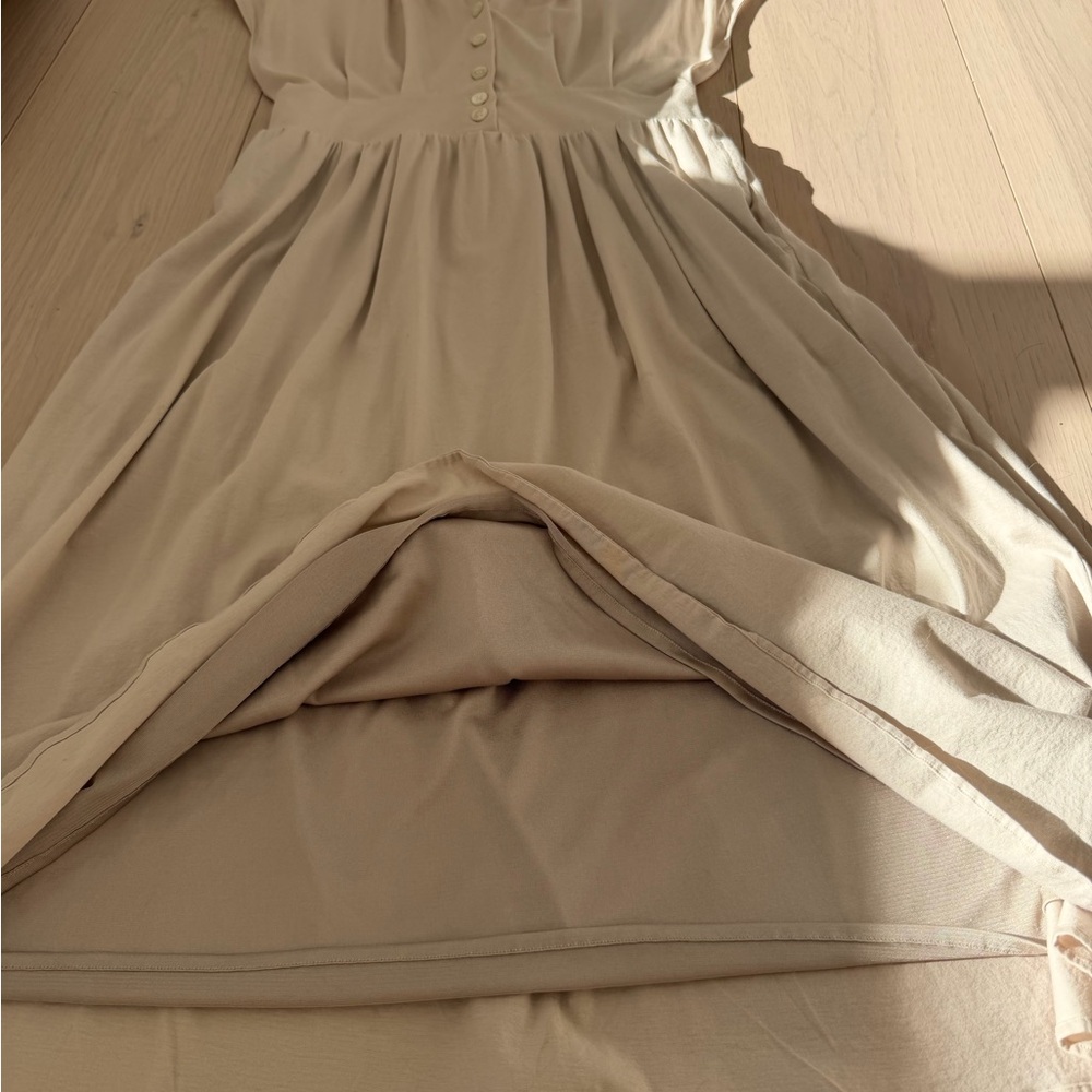 Elegant Cotton-Blend Midi Dress in Light Beige - Picture 3 of 8
